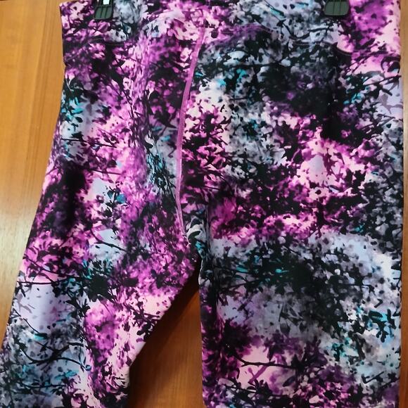 Calvin Klein Leggings/ Performance Quick Dry /Womens/ Multicolor/Size XL - Picture 5 of 8